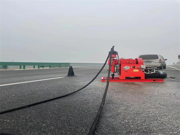 都昌马路路基路面开裂下沉注浆加固灌浆