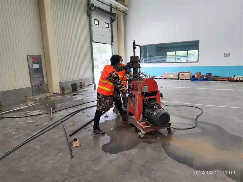 都昌厂房地面下沉塌陷注浆加固施工